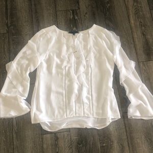 White House Black Market ruffle blouse. NWT. Sz 6